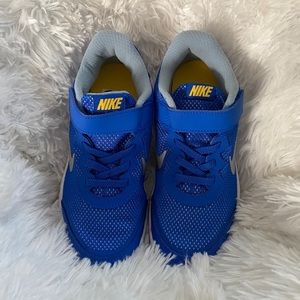 Nike Flex Experience 4